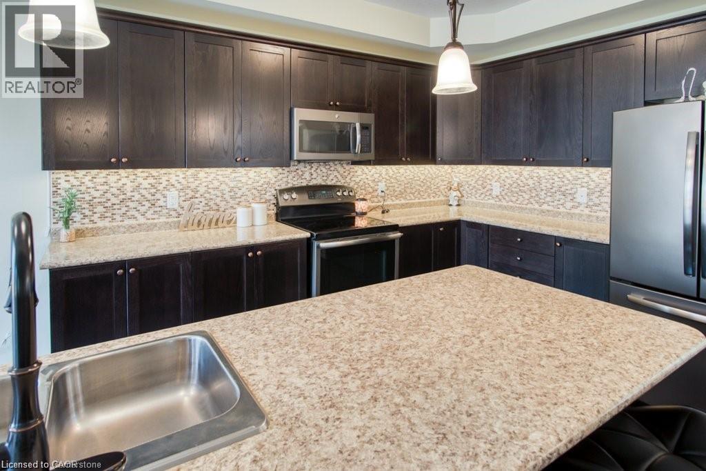 Photo 14 of 54 Stillwater Street, Kitchener ON