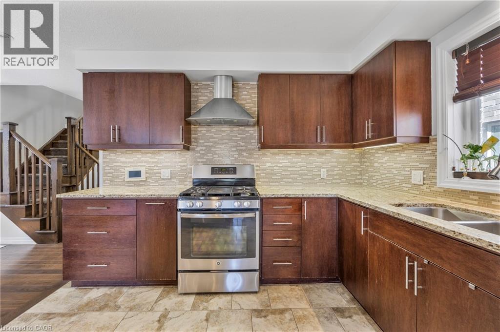 Photo 14 of 620 Montpellier Drive, Waterloo ON