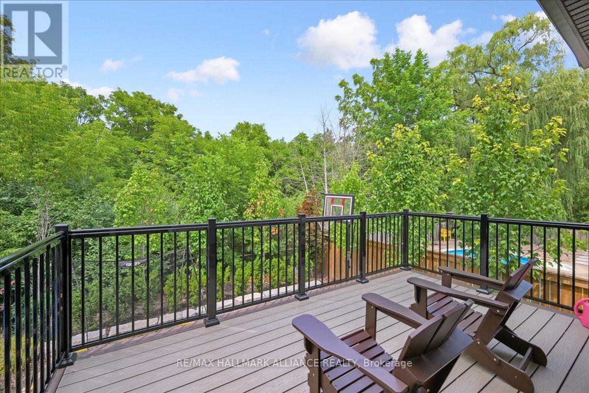 Photo 11 of 1225 Baldwin Drive, Oakville ON