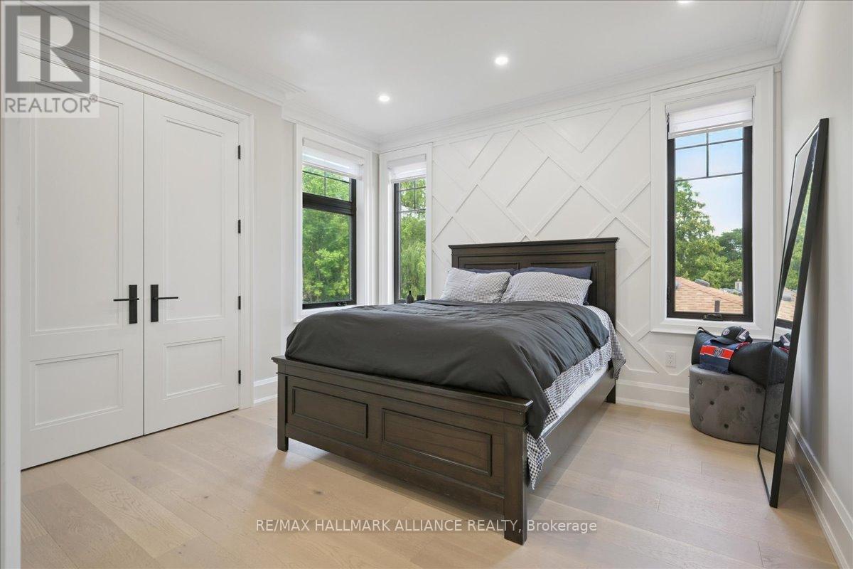 Photo 28 of 1225 Baldwin Drive, Oakville ON
