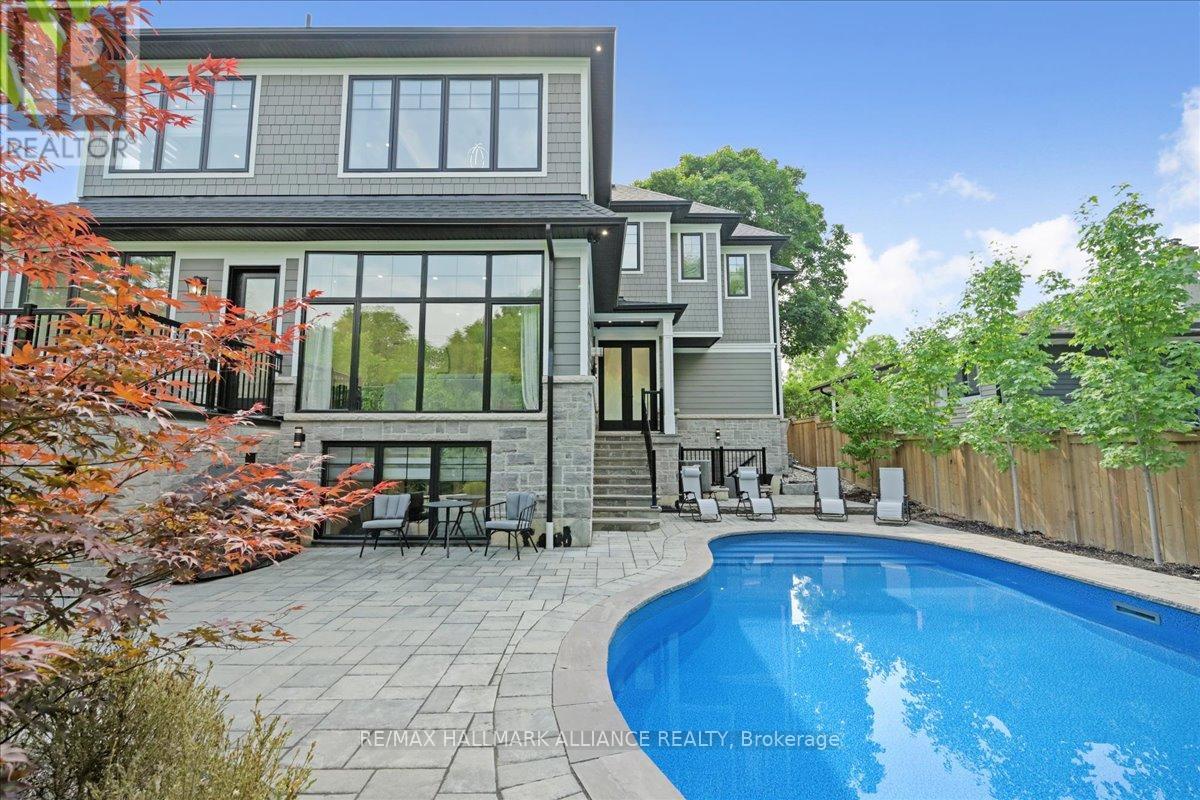 Photo 45 of 1225 Baldwin Drive, Oakville ON