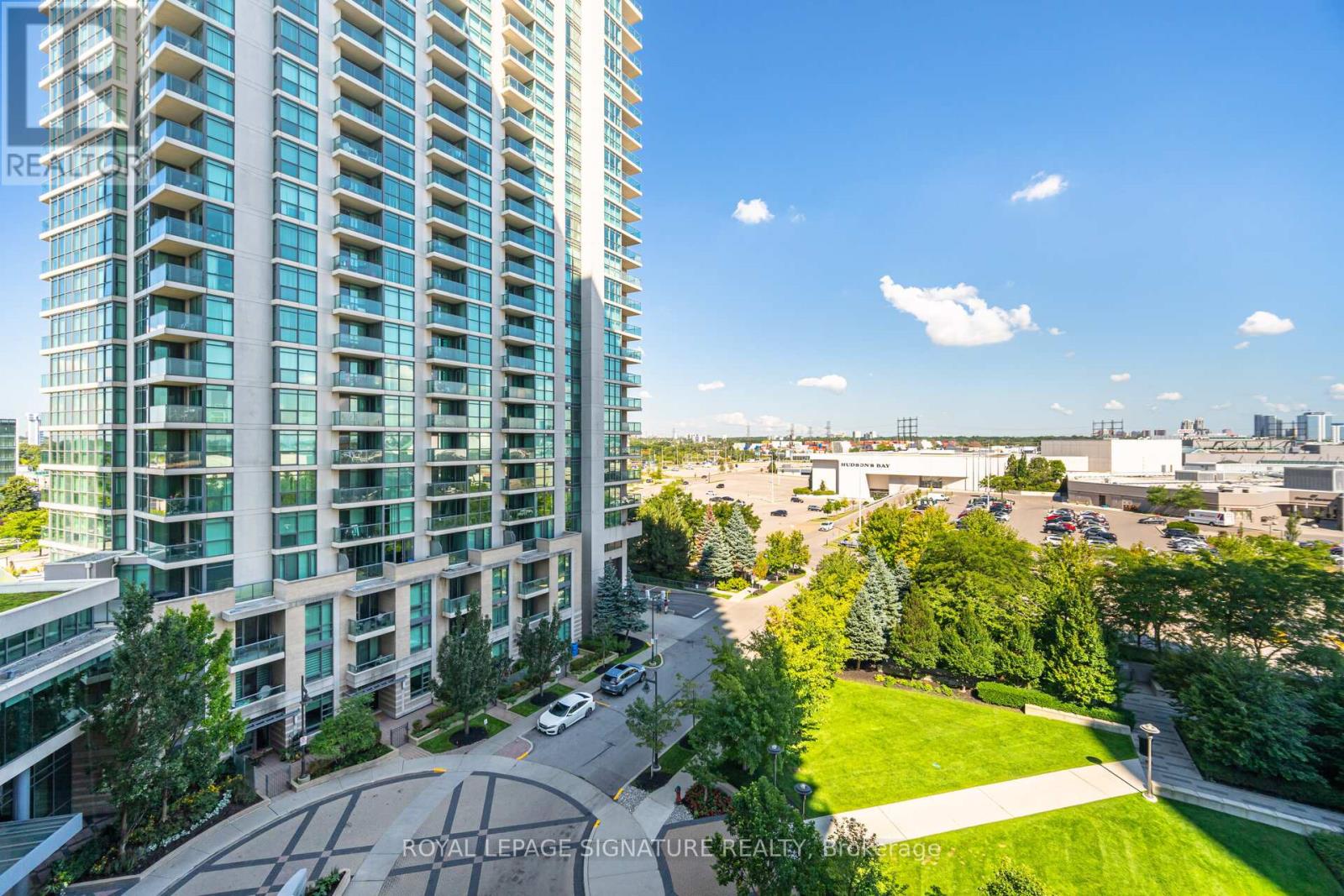Photo 6 of 704 225 Sherway Gardens Road, Toronto ON