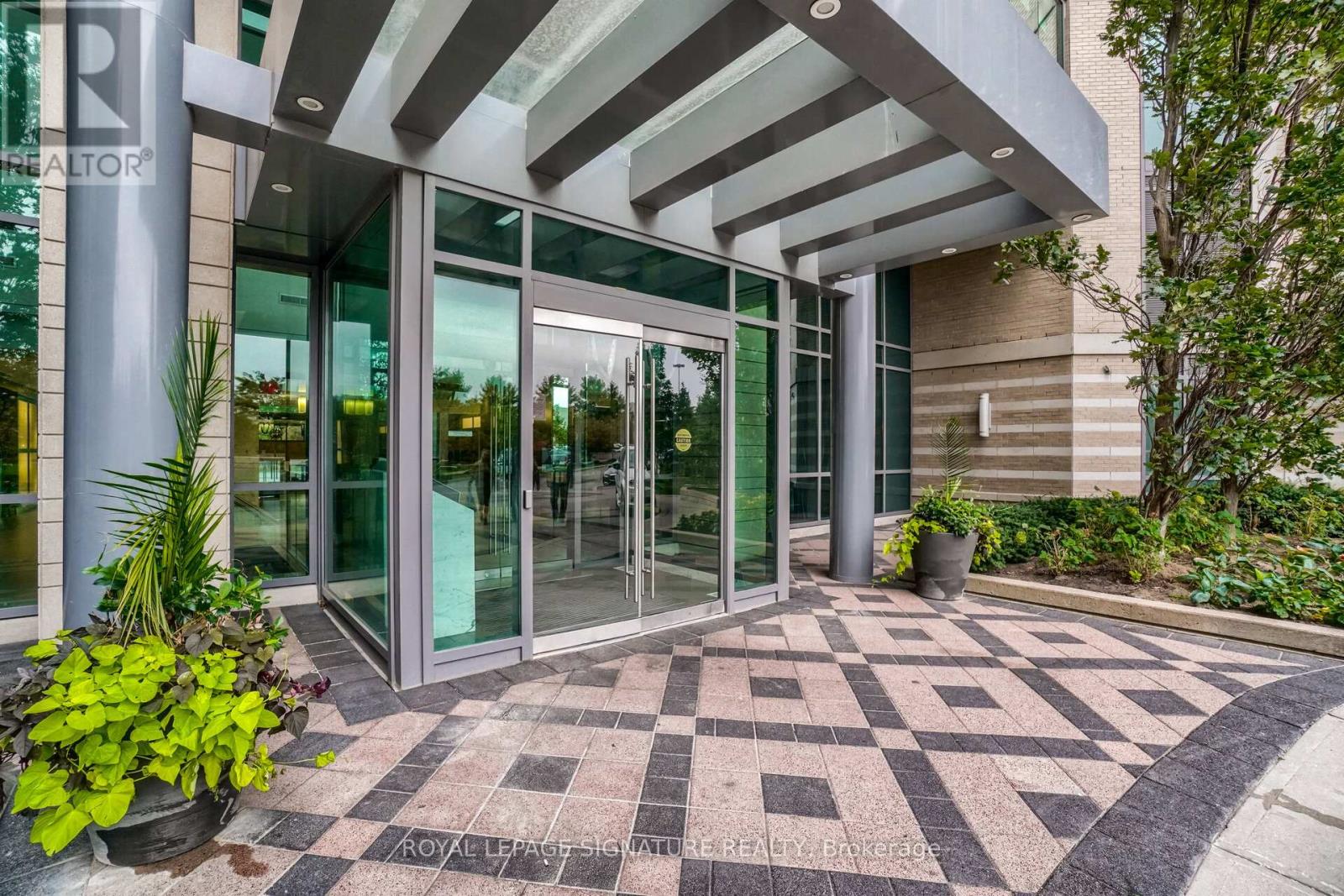 Photo 42 of 704 225 Sherway Gardens Road, Toronto ON
