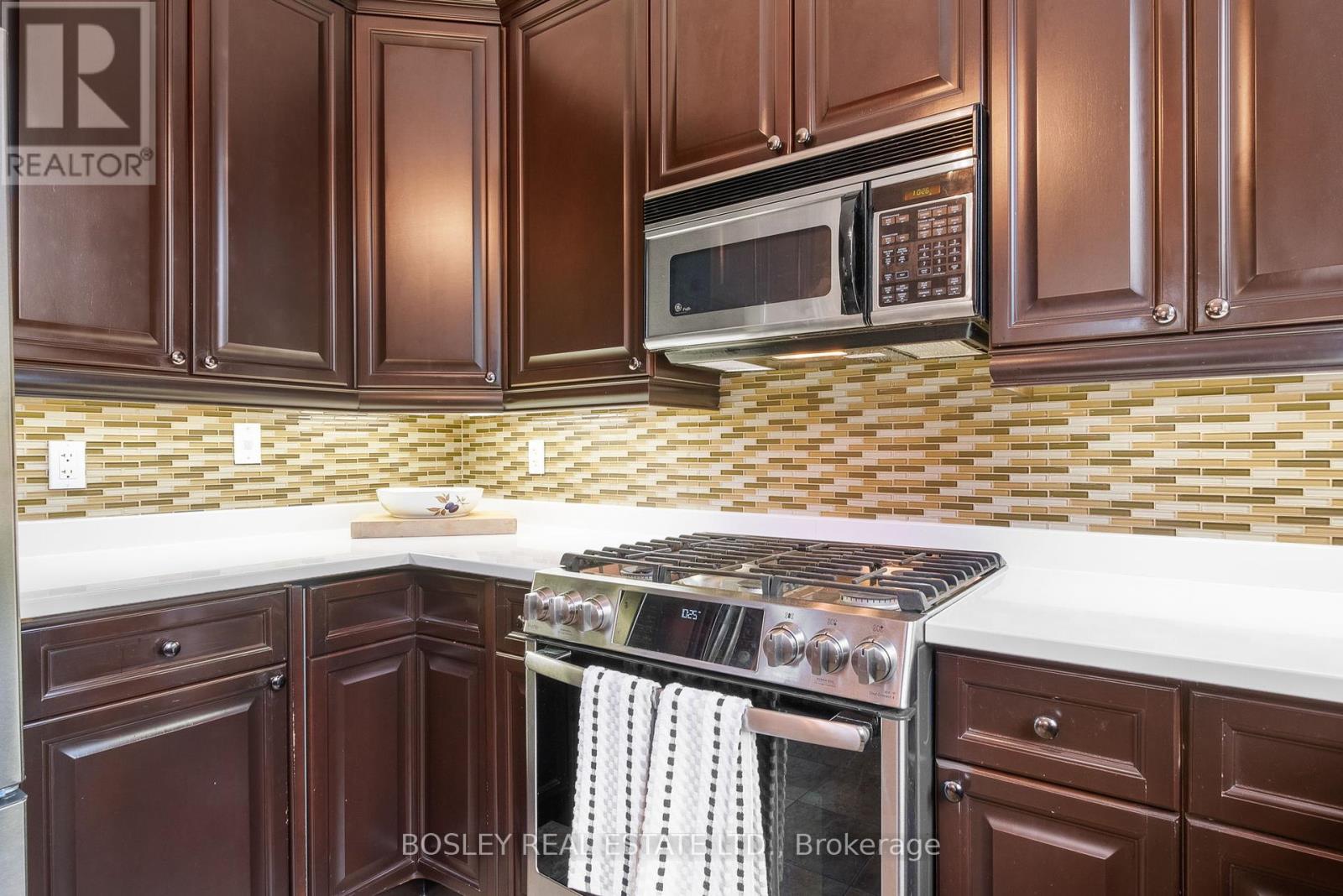 Photo 16 of 304 72 Pine Street, Port Hope ON