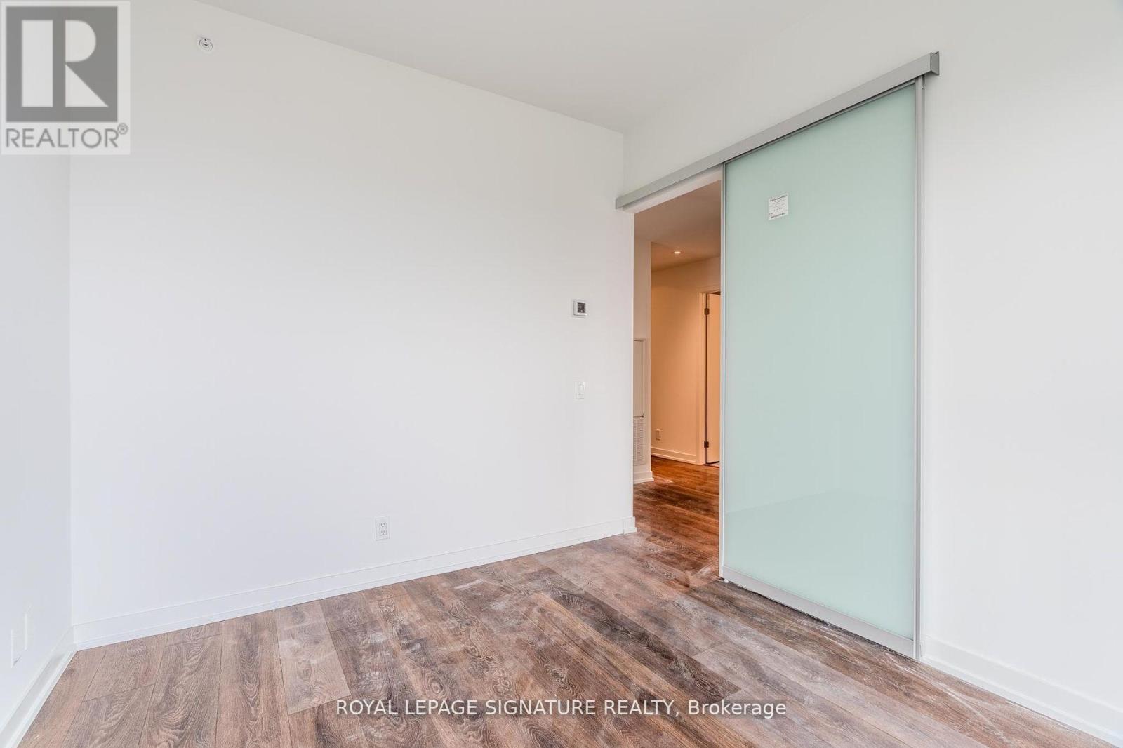 Photo 15 of 2702 39 Mary Street, Barrie ON