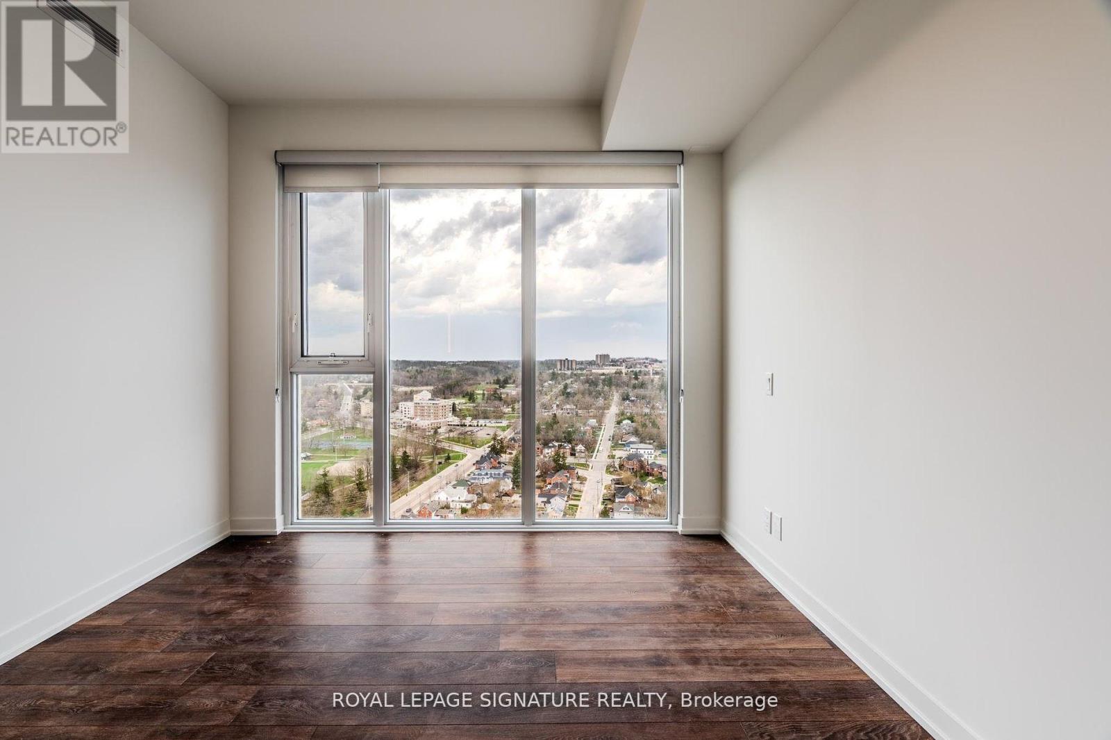 Photo 1 of 2702 39 Mary Street, Barrie ON