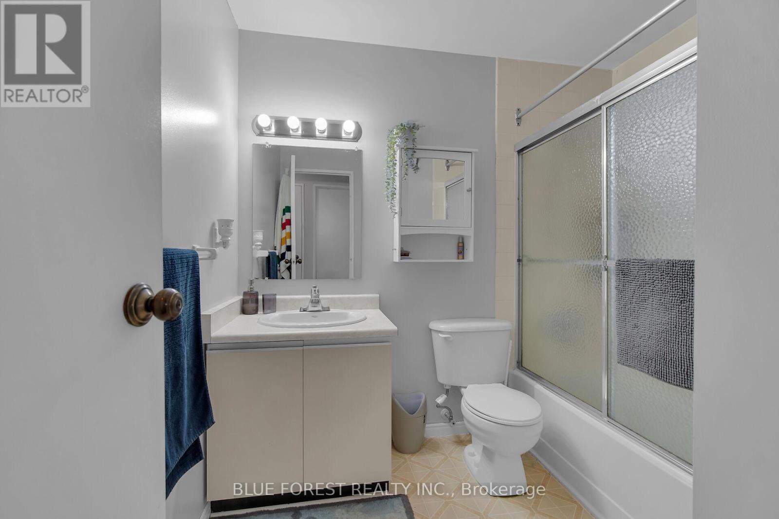 Photo 33 of 909 127 Belmont Drive, London South ON