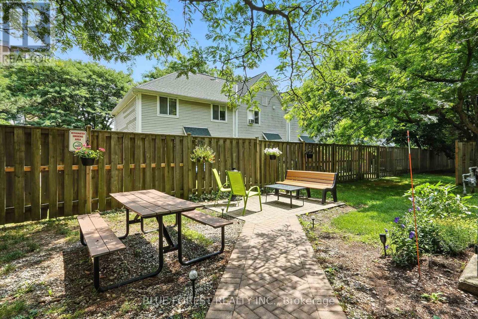 Photo 32 of 909 127 Belmont Drive, London South ON