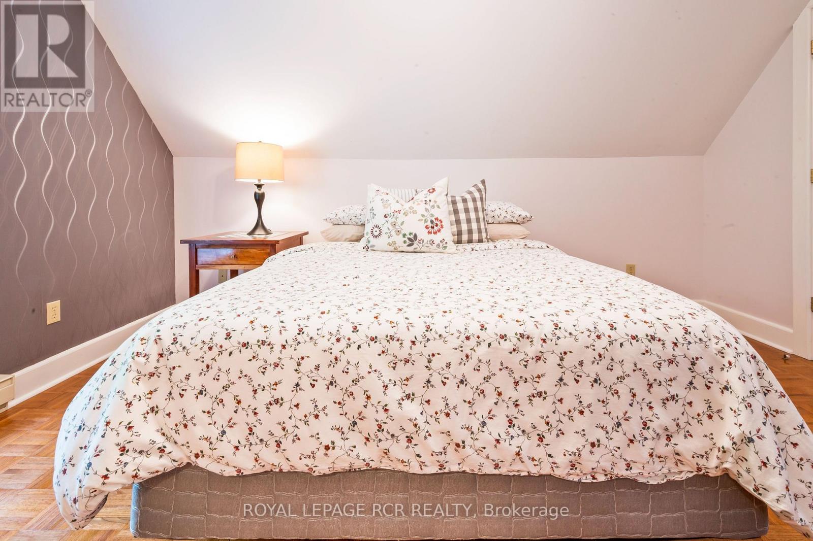 Photo 17 of 67 Zina Street, Orangeville ON