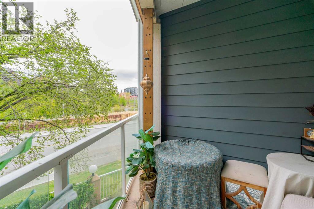 Photo 2 of 227 333 Riverfront Avenue Se, Calgary AB