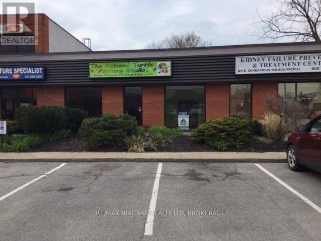 Photo 6 of 14 A 277 Welland Avenue, St Catharines ON
