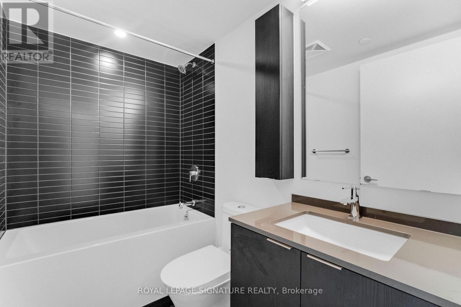 Photo 2 of 1211 3009 Novar Road, Mississauga ON
