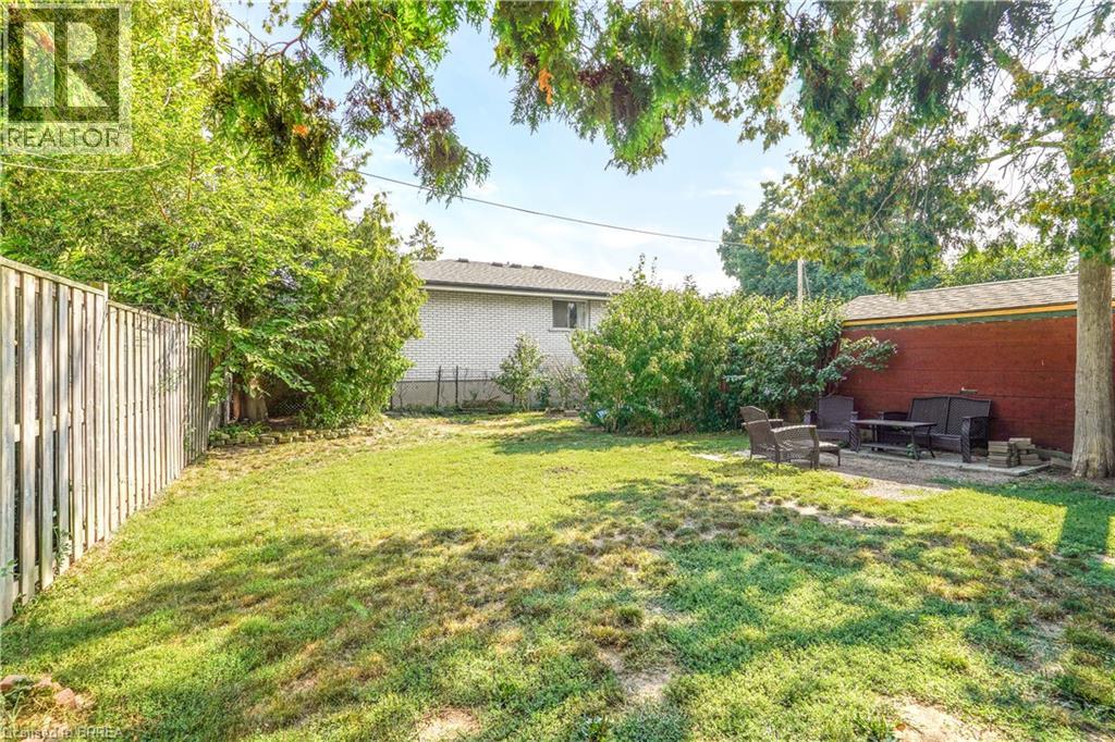 Photo 21 of 327 Sheridan Street, Brantford ON