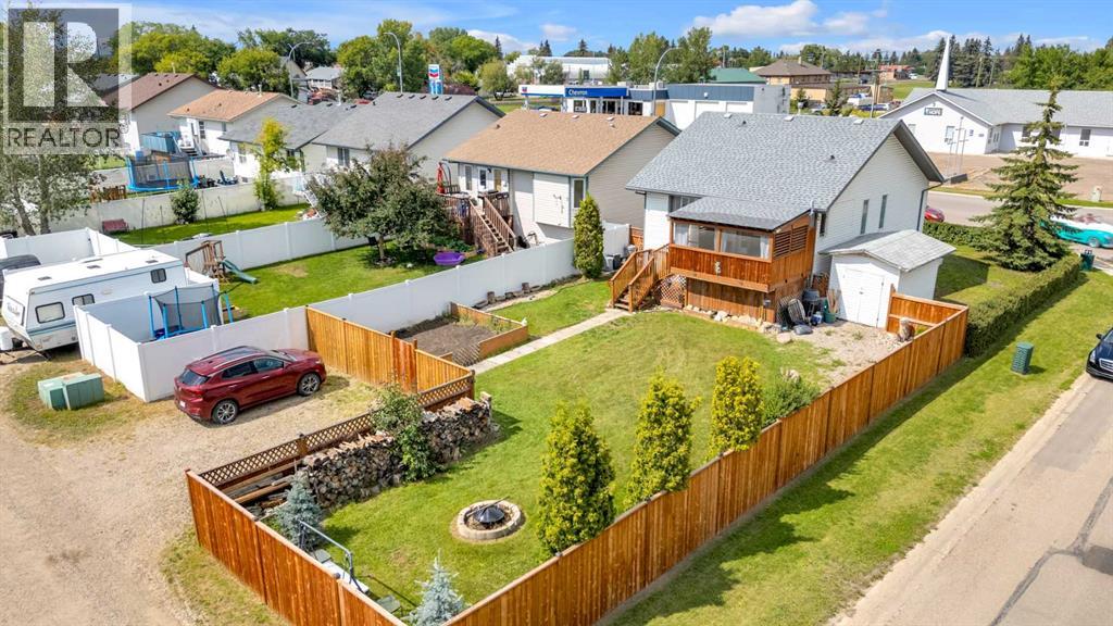 Photo 20 of 2029 Minto Street, Penhold AB