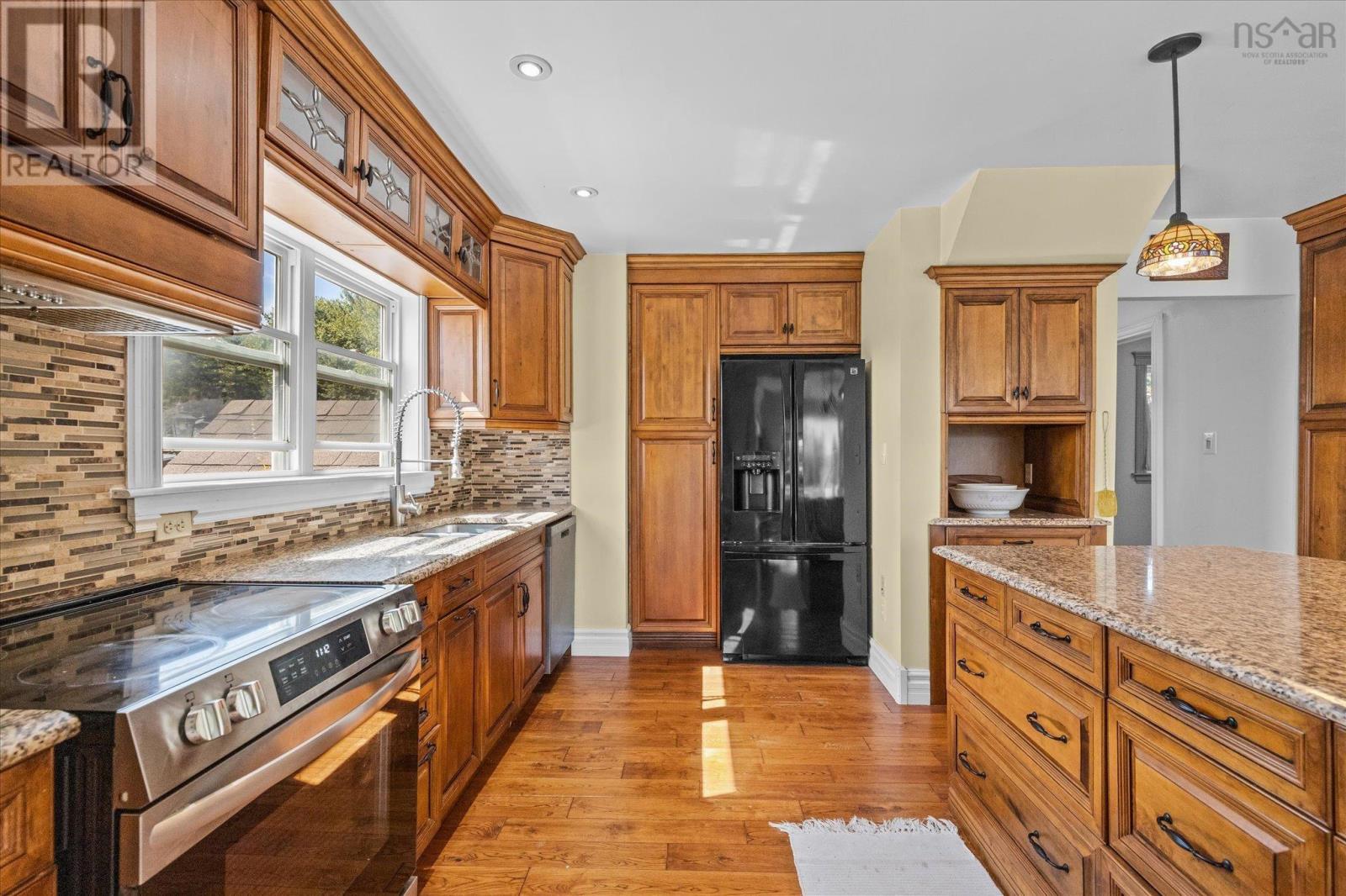 Property 8 of 48 of 653 West Sable Road