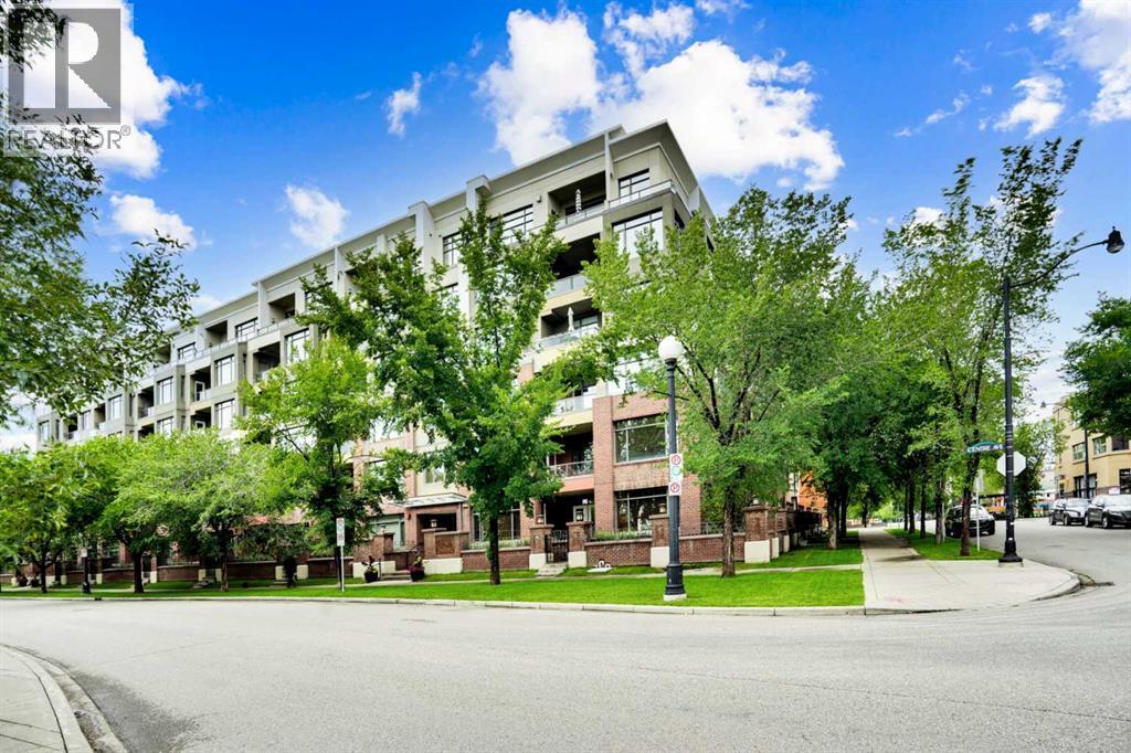 Single Family House Multi-level for Sale in   Centre Avenue NE Bridgeland/Riverside Calgary 