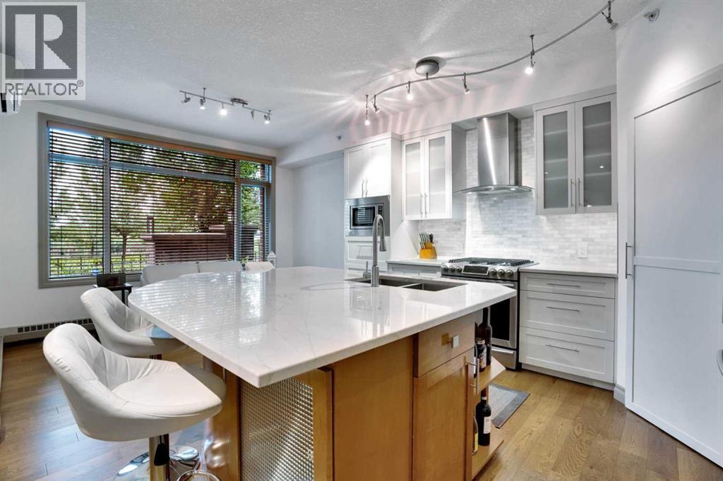 Single Family House Multi-level for Sale in   Centre Avenue NE Bridgeland/Riverside Calgary 