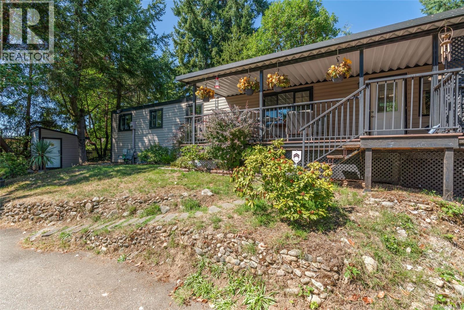 Photo 32 of 2365 Armstrong Cres, Nanoose Bay BC