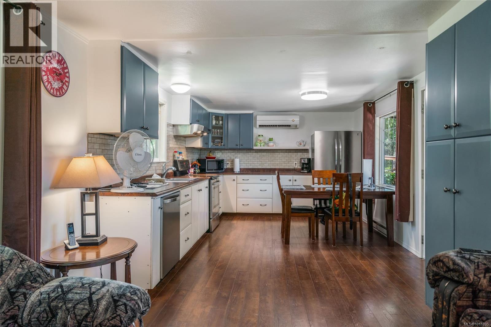 Photo 20 of 2365 Armstrong Cres, Nanoose Bay BC