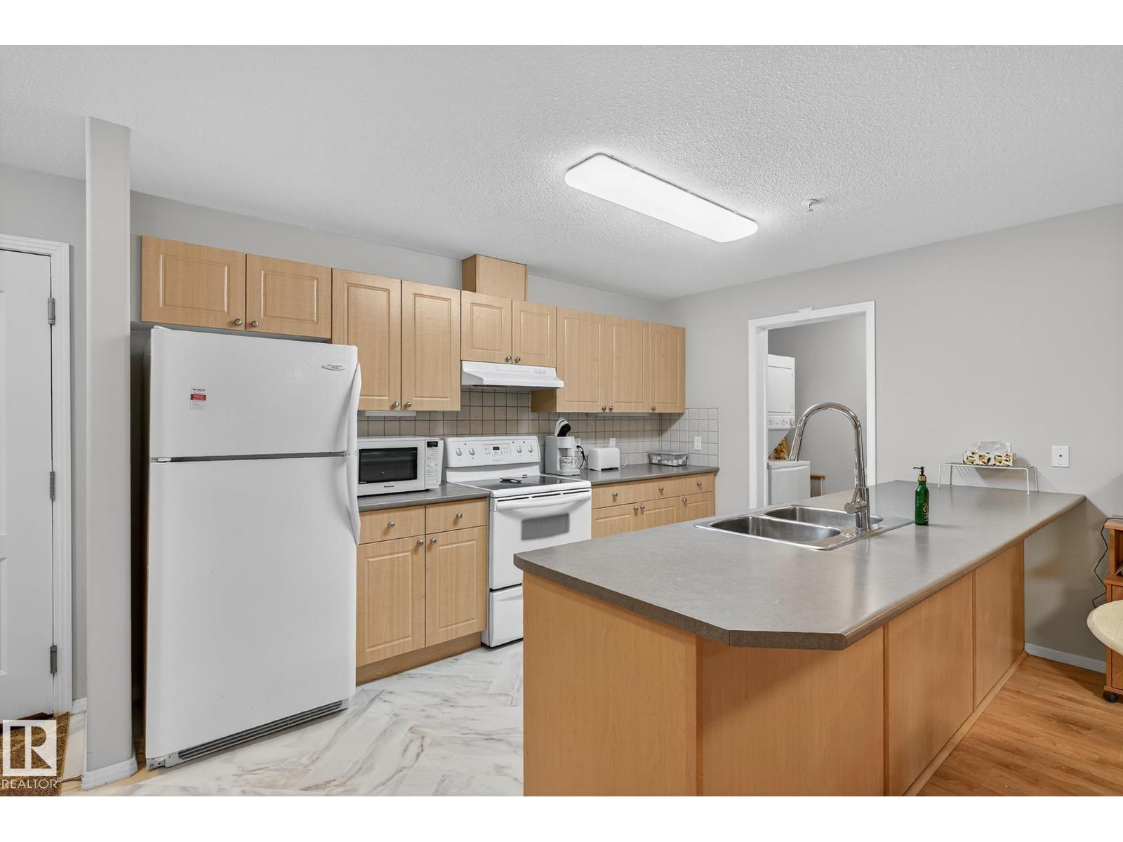 Photo 14 of 225 592 Hooke Rd Nw, Edmonton AB