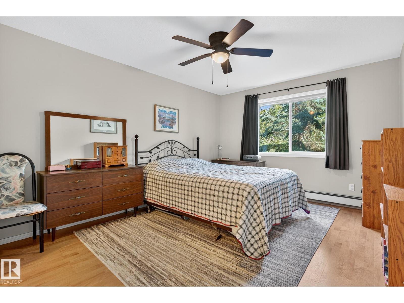 Photo 1 of 225 592 Hooke Rd Nw, Edmonton AB