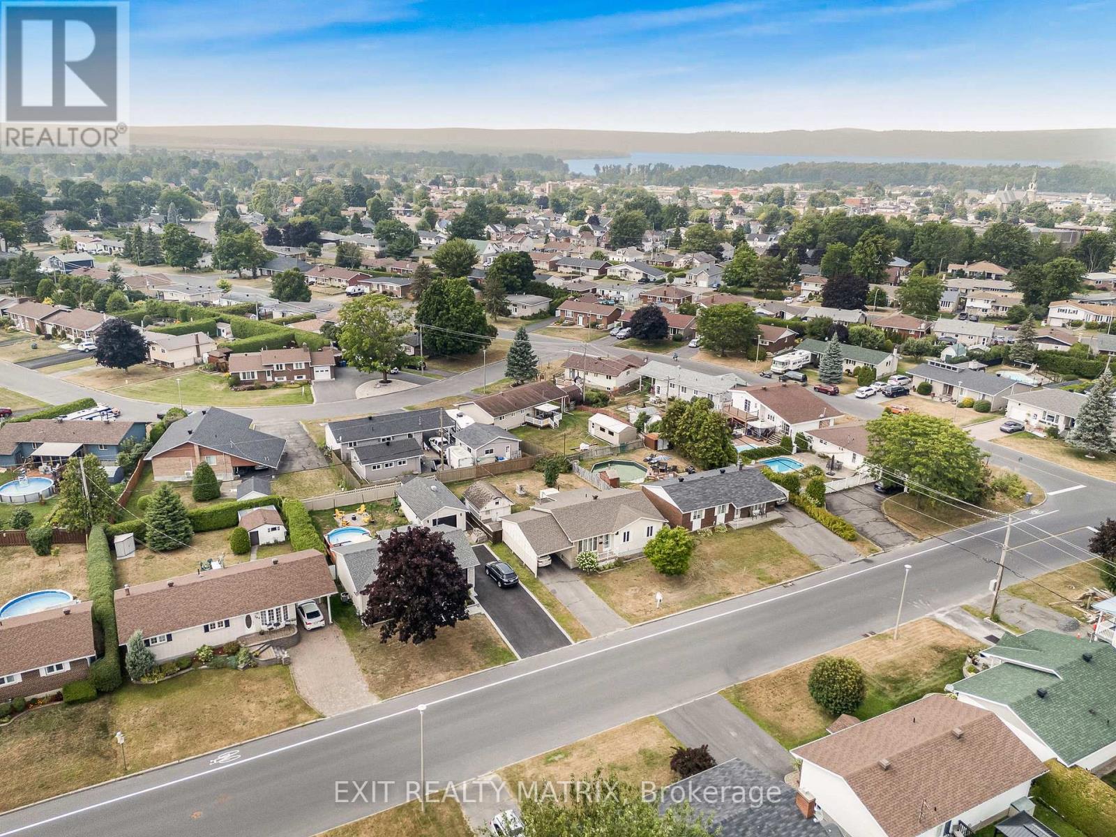 Photo 27 of 778 Edmond Street, Hawkesbury ON