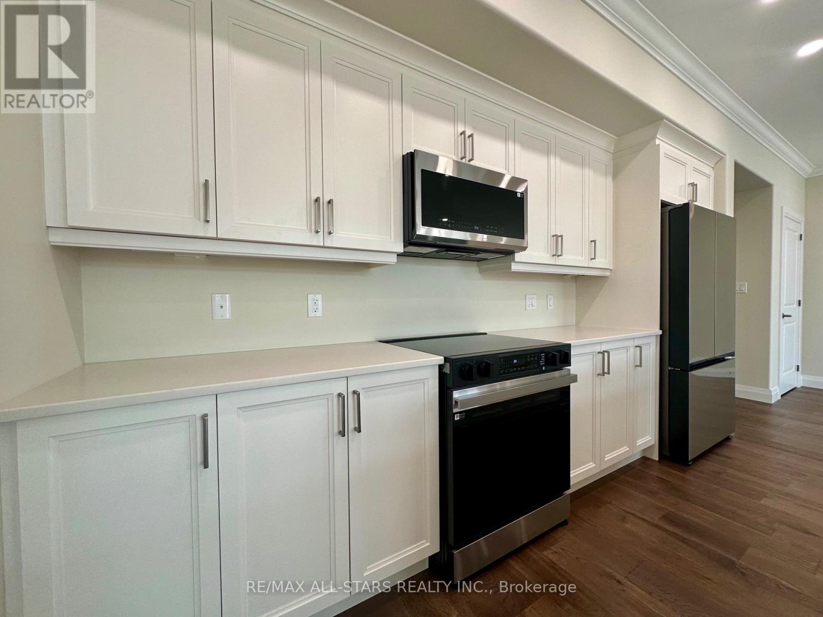 Photo 35 of 6 21 Hampton Lane, Selwyn ON