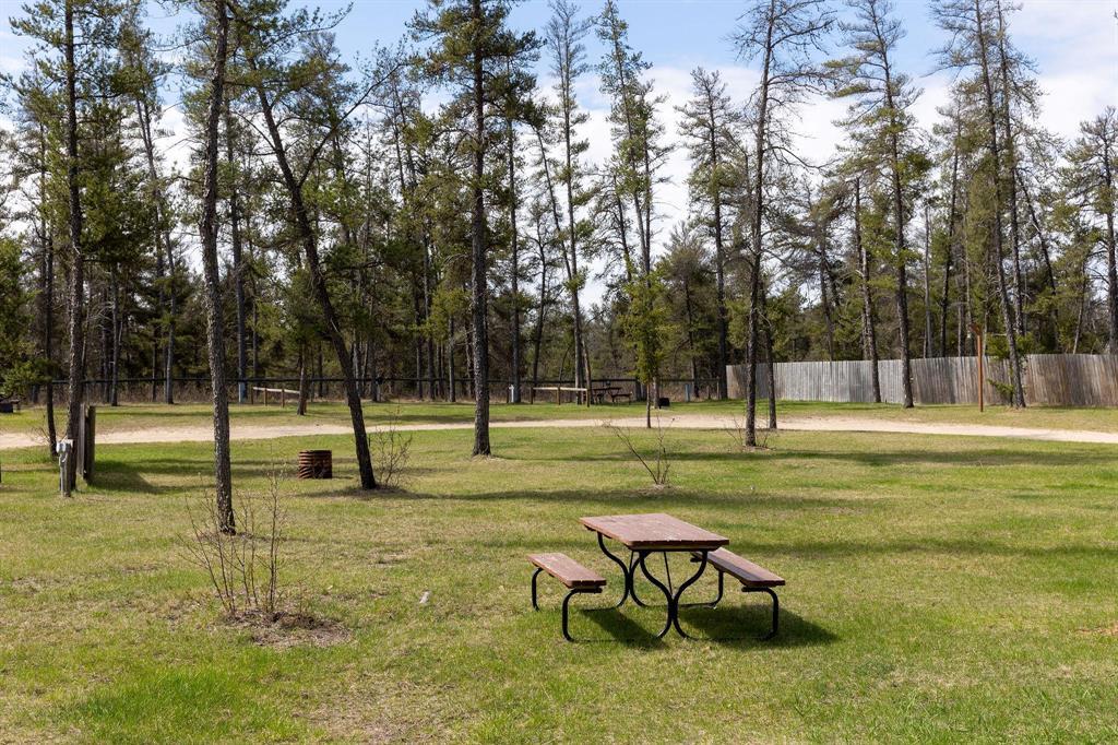 Photo 22 of 19126 Pr 210 Highway, Woodridge MB