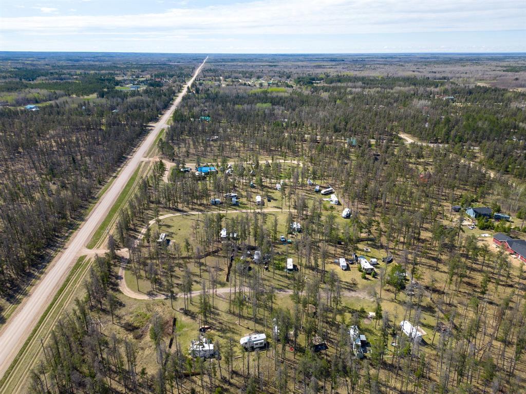 Photo 9 of 19126 Pr 210 Highway, Woodridge MB