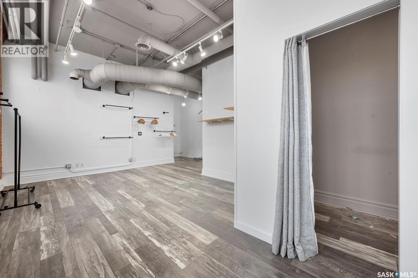 Photo 1 of 102 1275 Broad Street, Regina SK