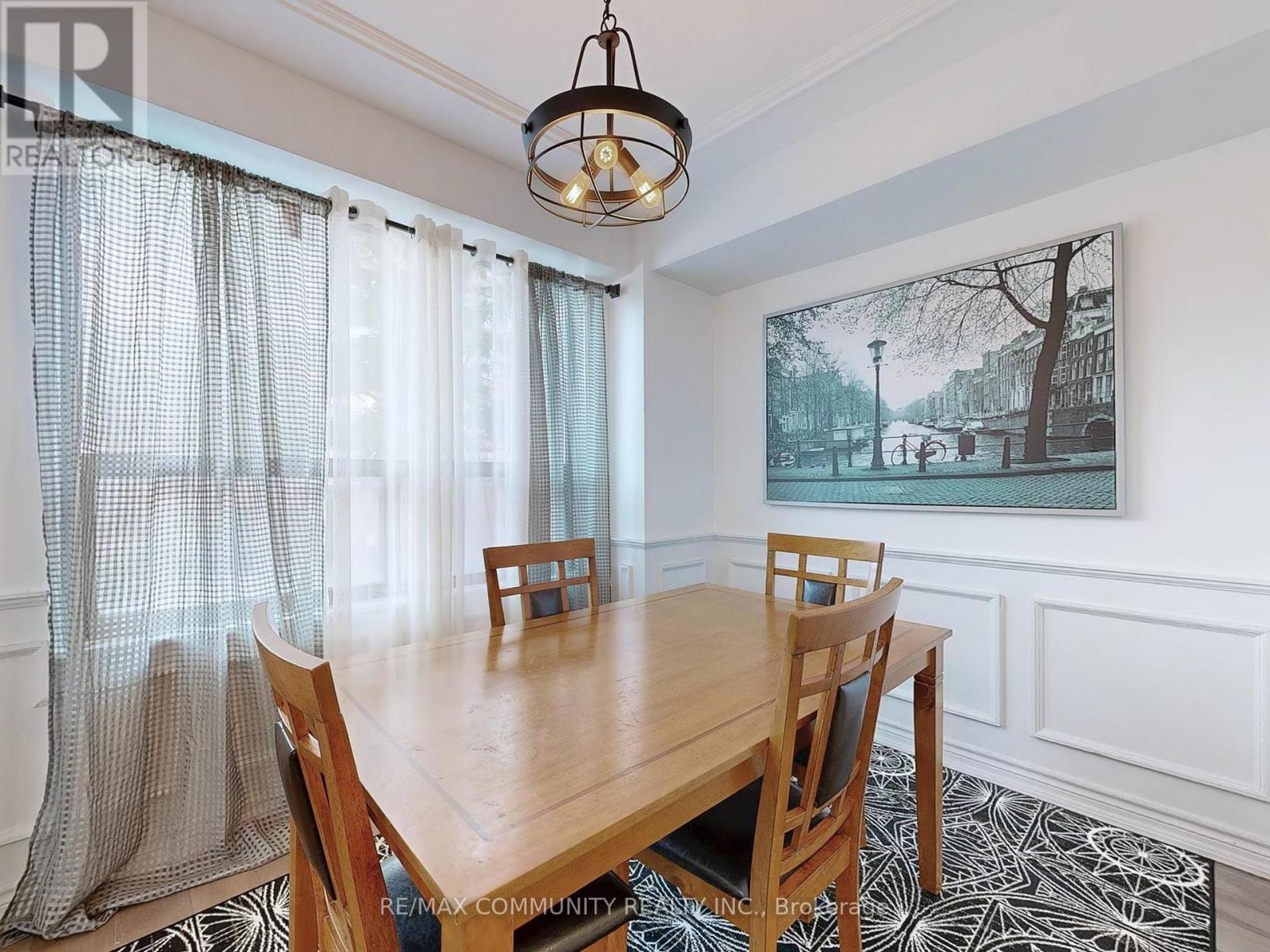 Photo 15 of 309 740 Eglinton Avenue W, Toronto ON