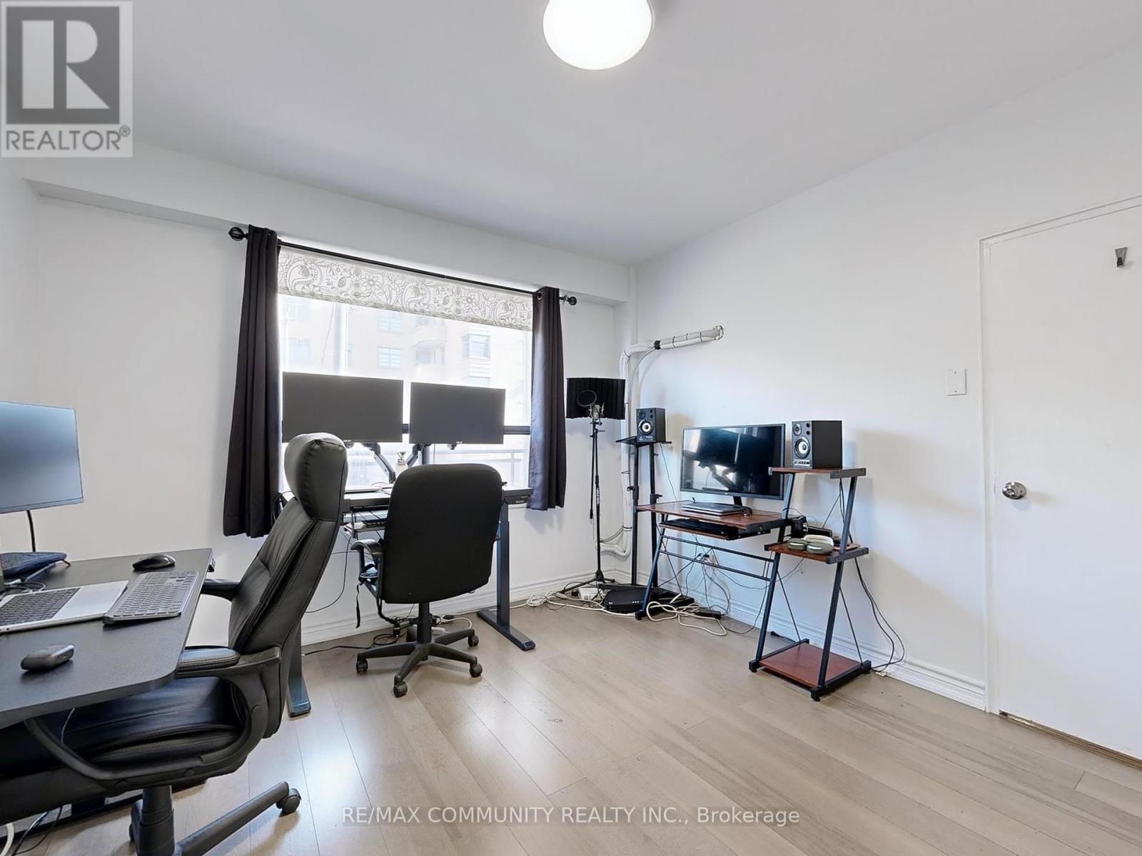 Photo 28 of 309 740 Eglinton Avenue W, Toronto ON