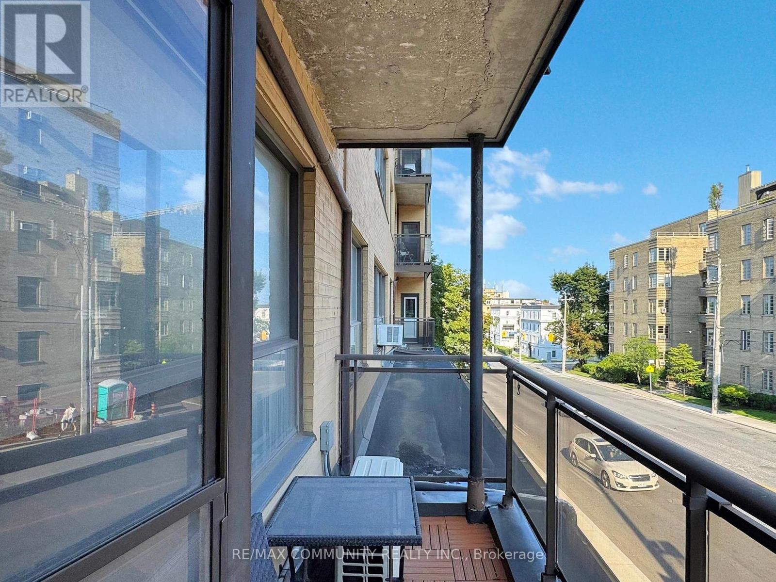Photo 35 of 309 740 Eglinton Avenue W, Toronto ON