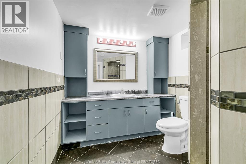 Photo 22 of 2728 Radisson Avenue, Windsor ON