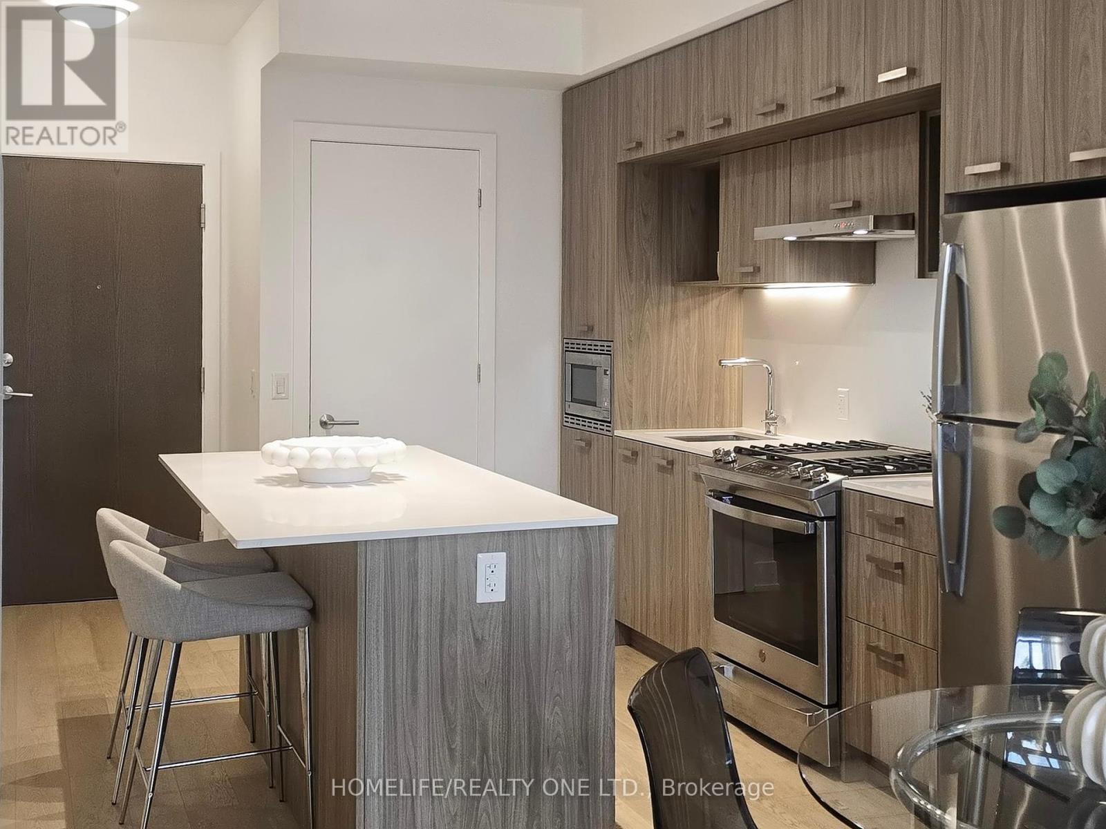 Photo 37 of 402 1331 Queen Street E, Toronto ON