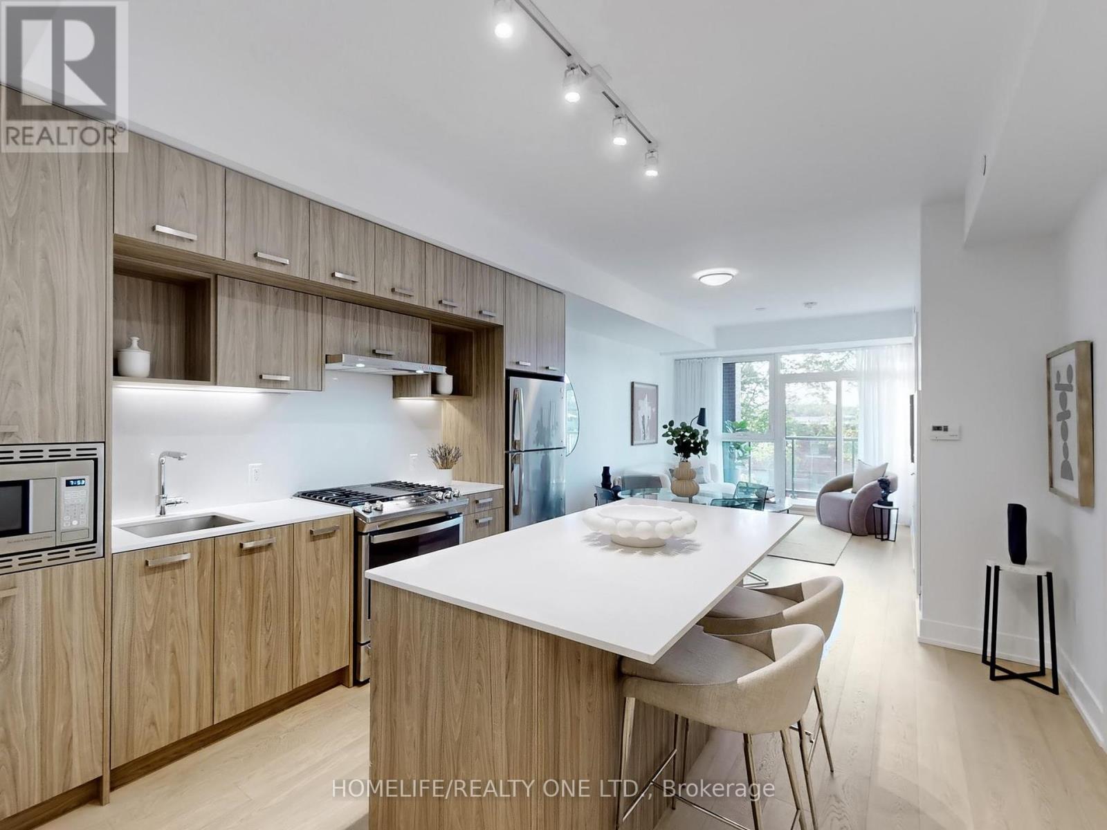 Photo 9 of 402 1331 Queen Street E, Toronto ON