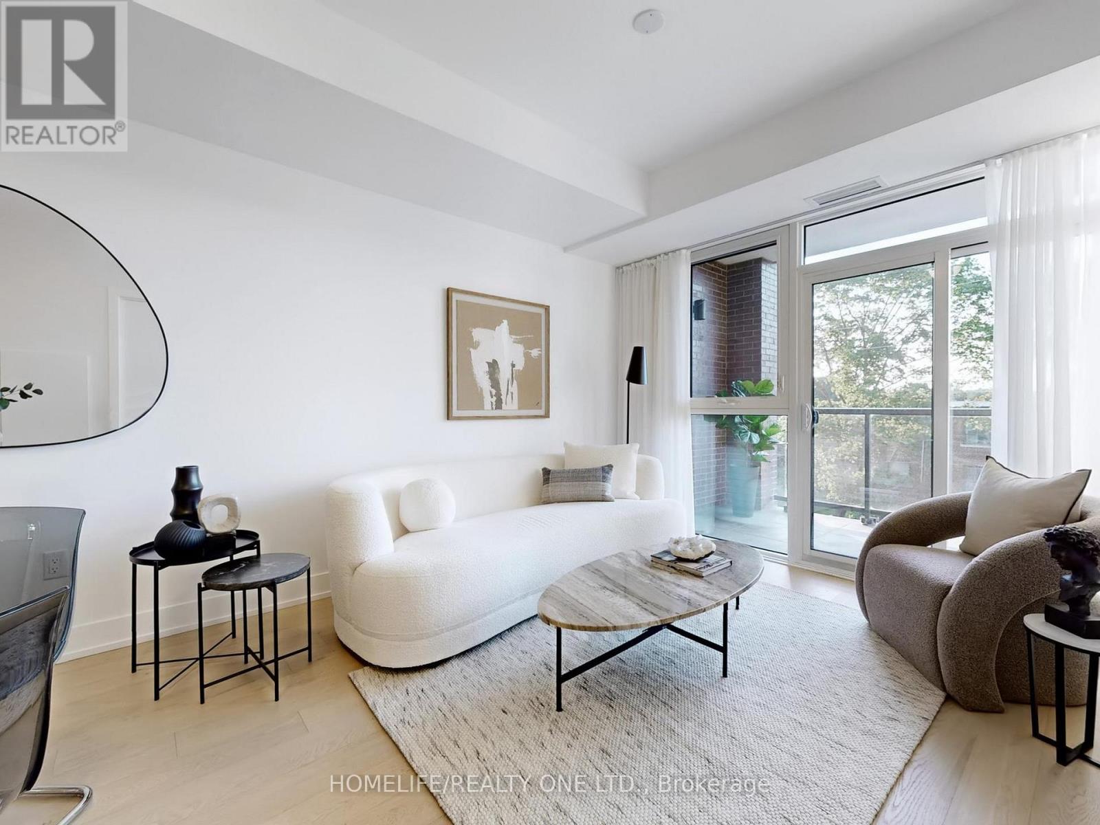 Photo 14 of 402 1331 Queen Street E, Toronto ON