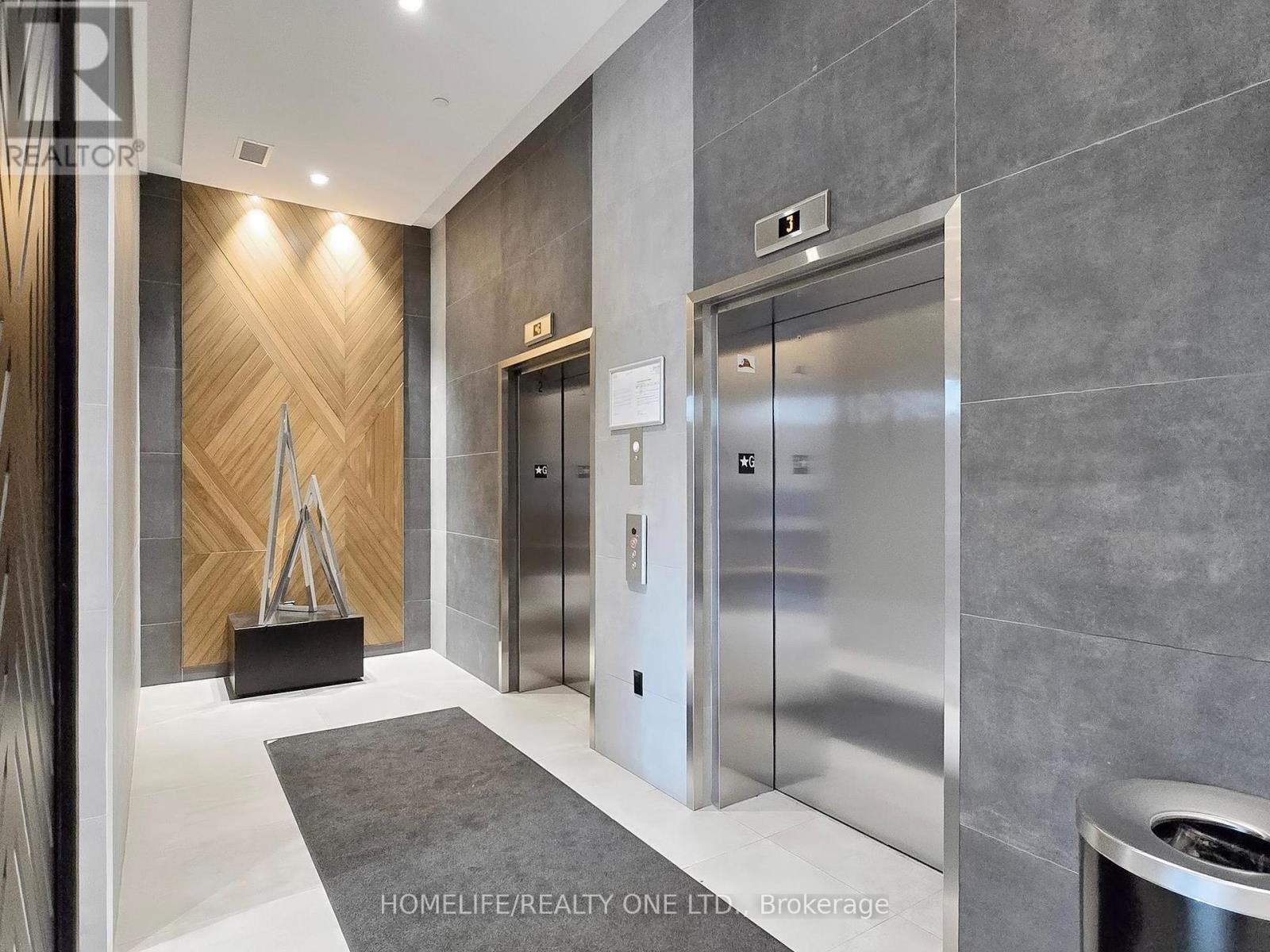 Photo 11 of 402 1331 Queen Street E, Toronto ON