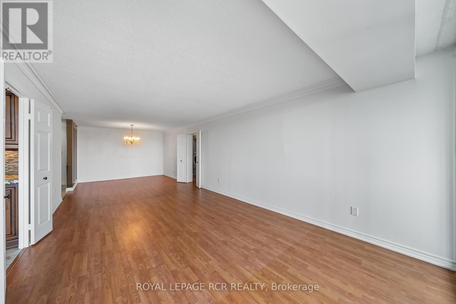 Photo 1 of 1402 2350 Bridletowne Circle, Toronto ON