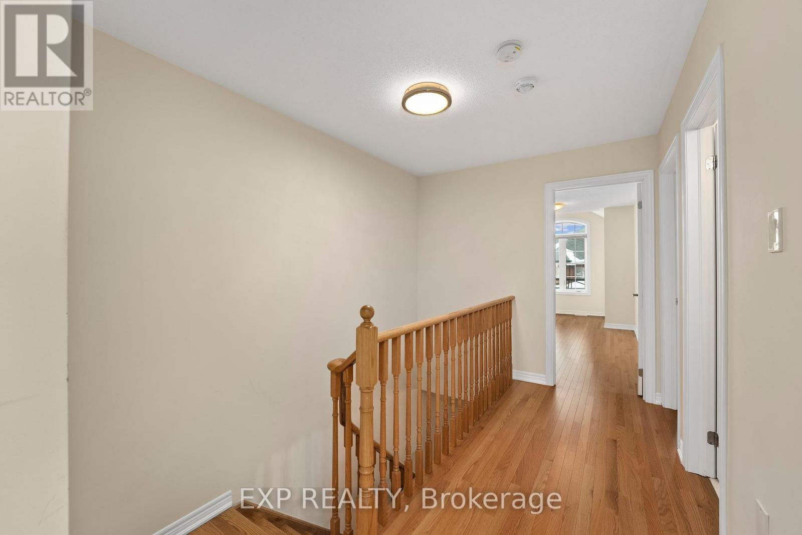 Photo 27 of 55 Walter Proctor Road, East Gwillimbury ON