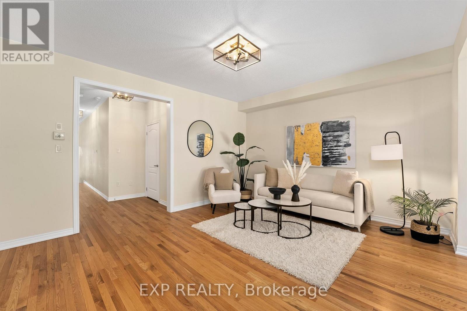 Photo 20 of 55 Walter Proctor Road, East Gwillimbury ON