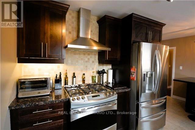 Photo 1 of Main Fl 710 Sunnypoint Drive, Newmarket ON