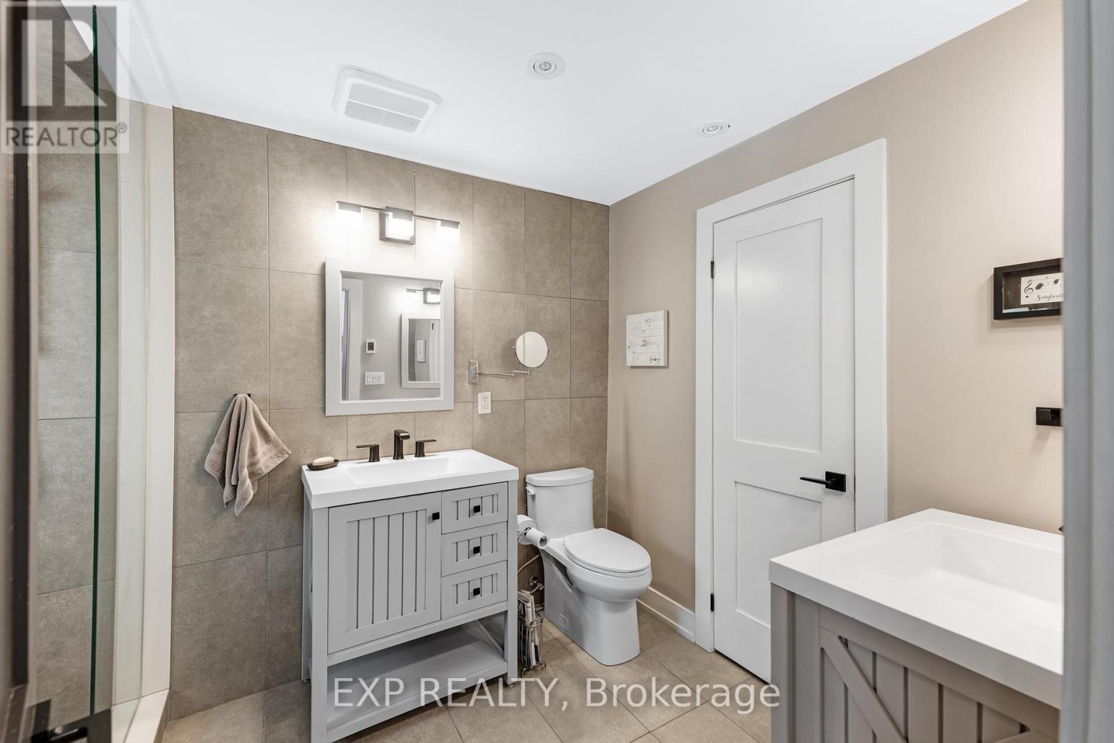 Photo 6 of 4580 Concession 6 Road, Uxbridge ON