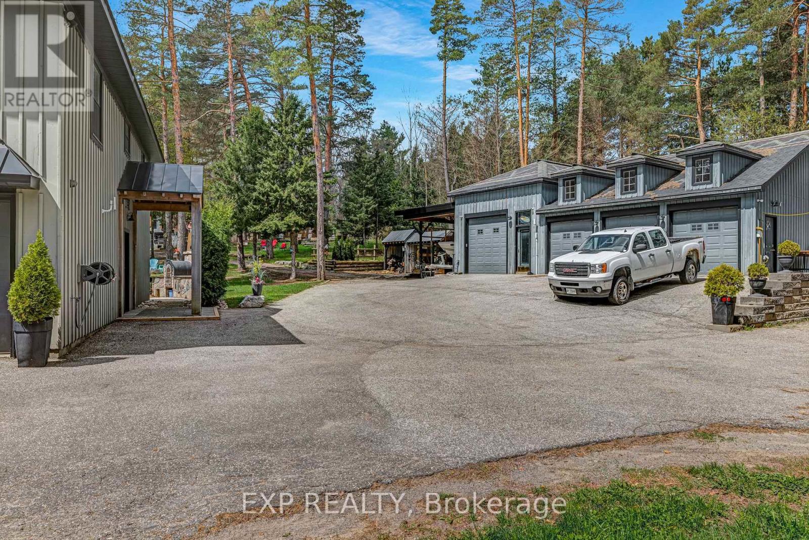 Photo 7 of 4580 Concession 6 Road, Uxbridge ON