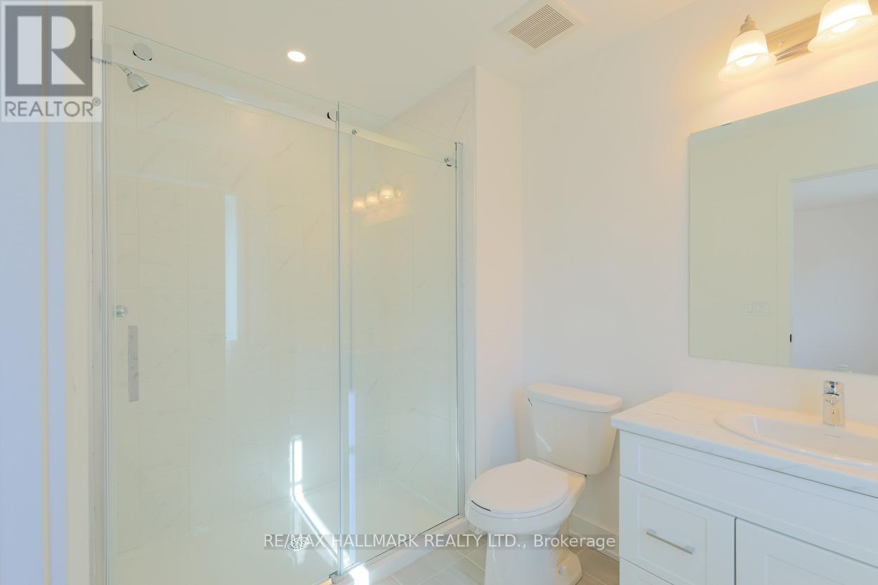Photo 7 of 43 Shipley Avenue, Collingwood ON