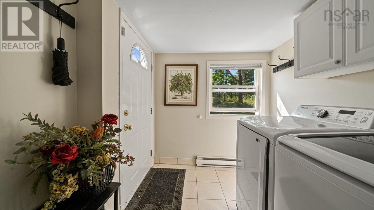 Photo 9 of 14 Hamshaw Drive, Halifax NS