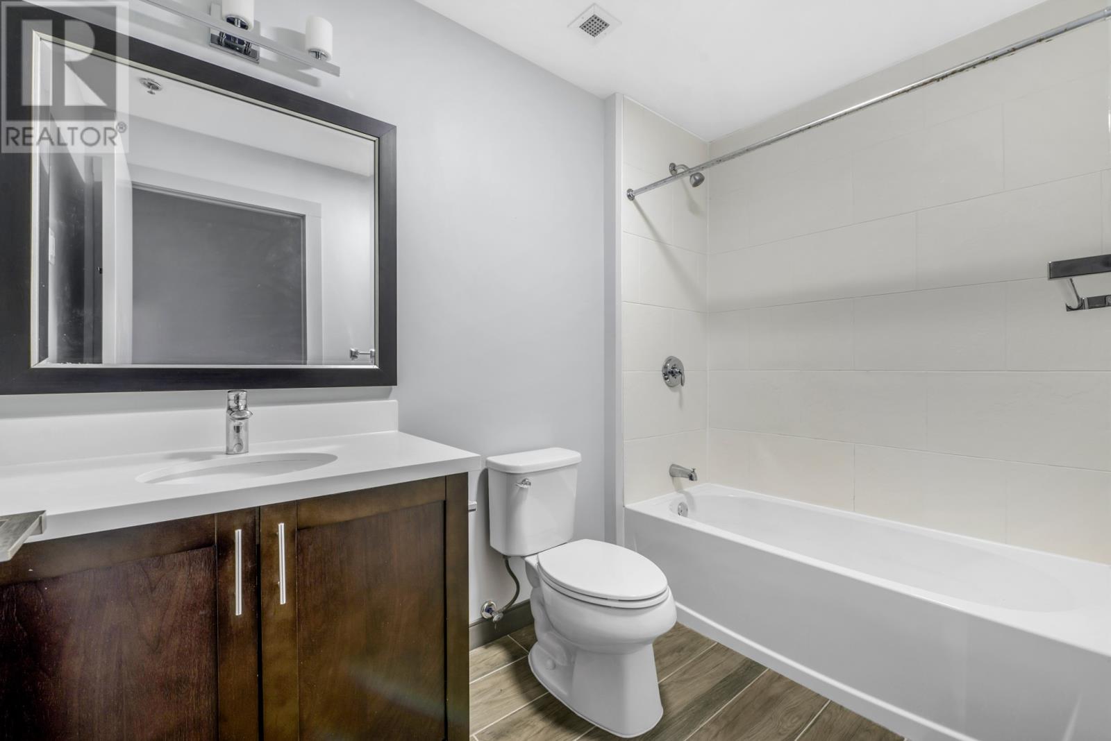 Photo 25 of 40 Henry Street Unit 603, St Johns NL