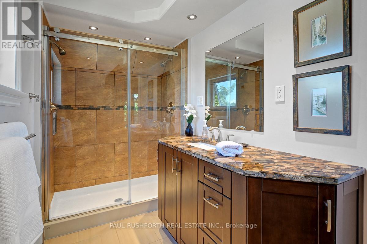 Photo 25 of 107 Mason Terrace, Ottawa ON