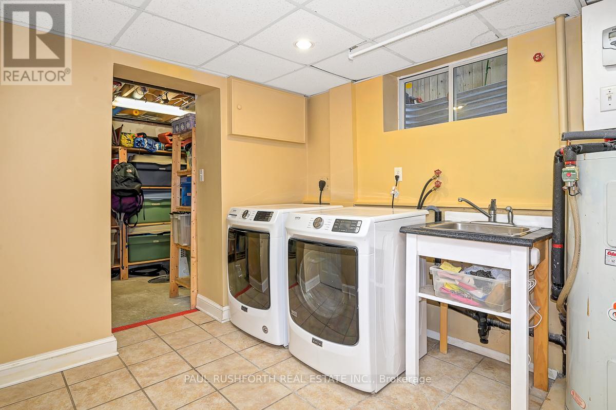Photo 11 of 107 Mason Terrace, Ottawa ON