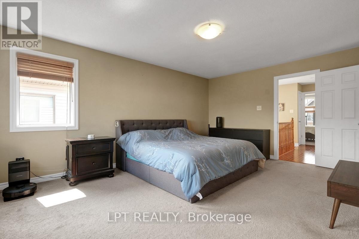 Photo 37 of 148 Waterfern Way, Ottawa ON